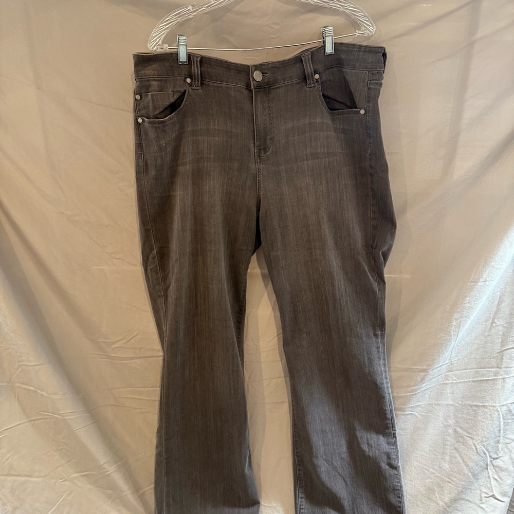 Liverpool 20W Black Bootcut Jeans Plus Size High Rise Stretch Denim Comfy Trendy